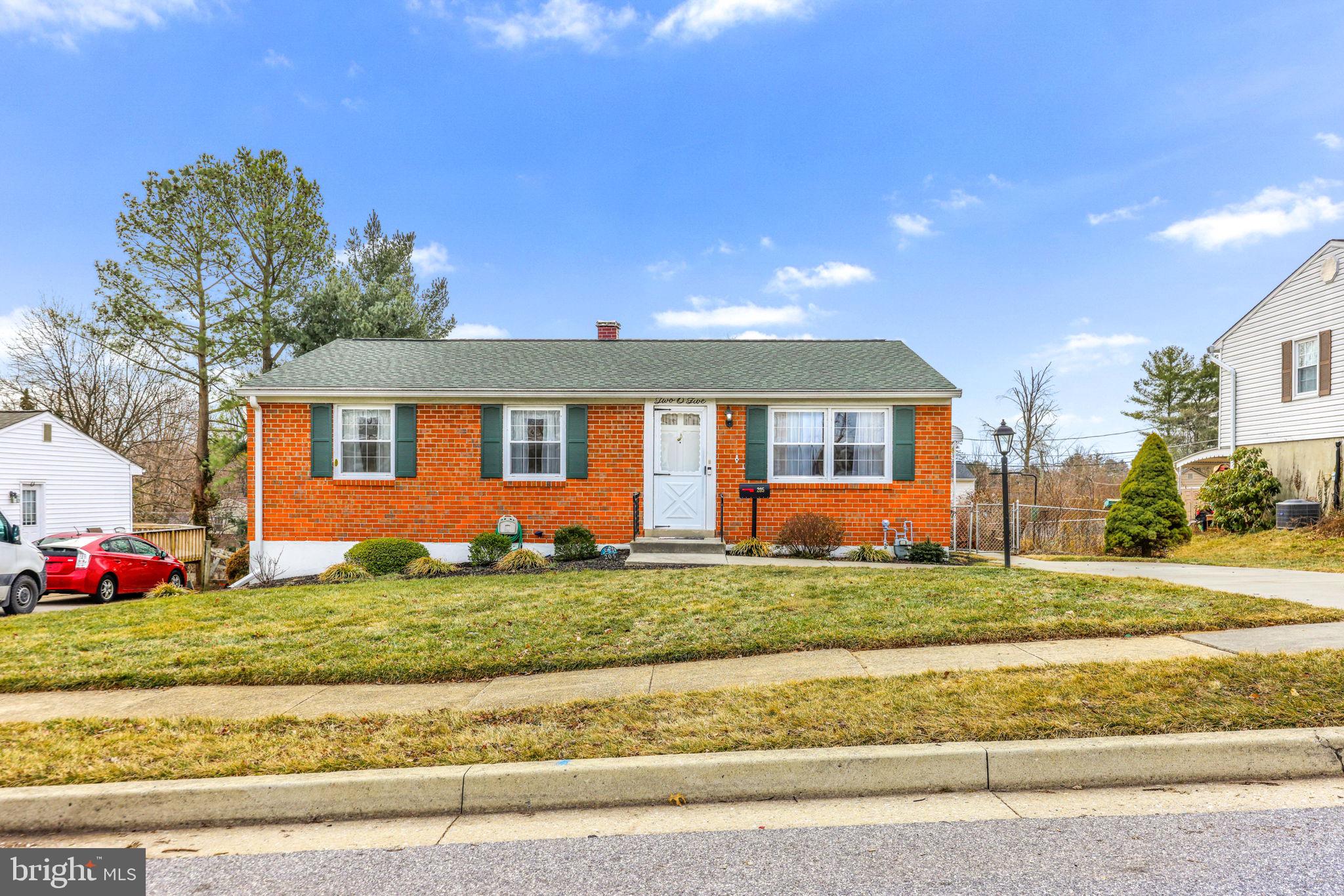 205 NORTHWAY ROAD