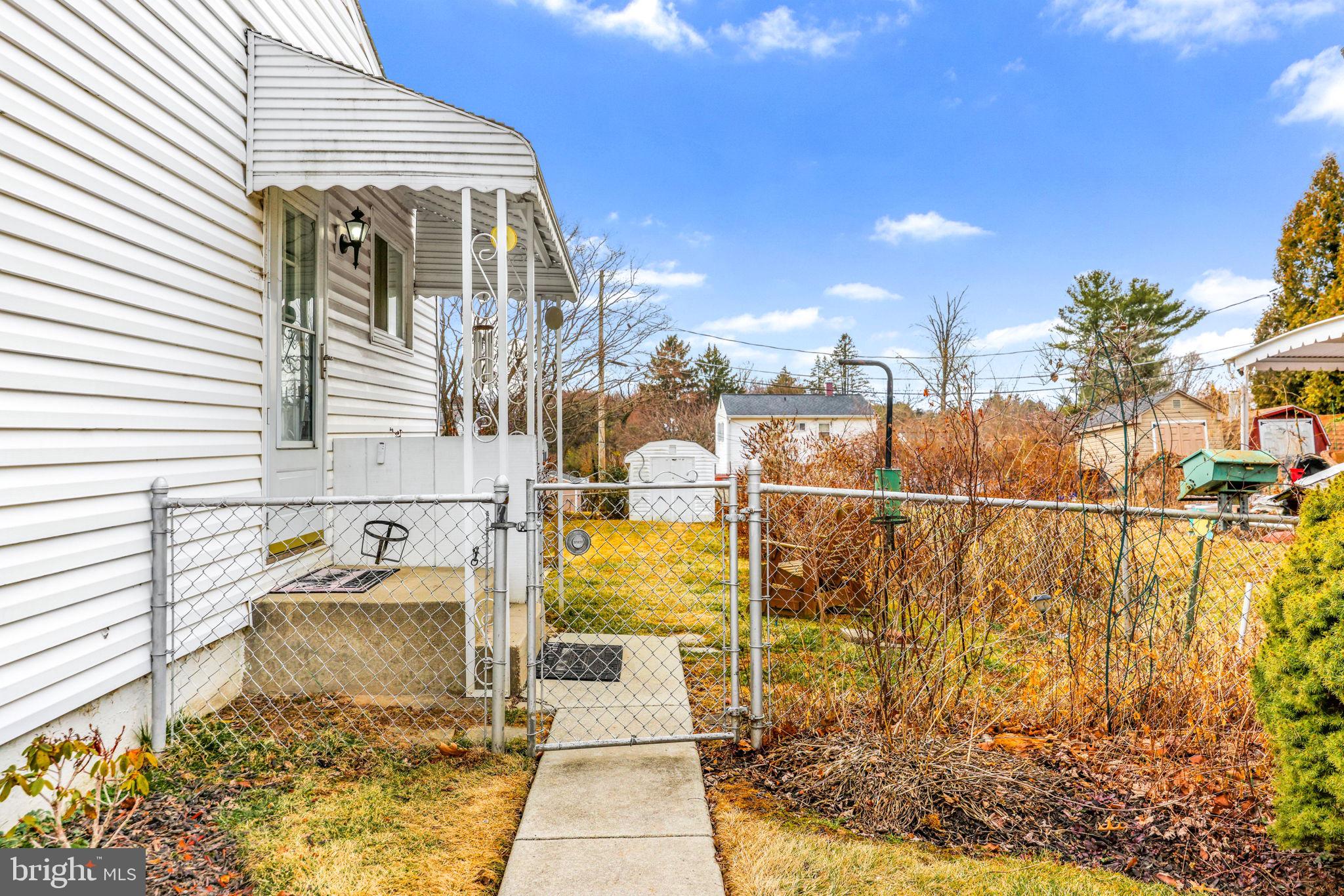 205 NORTHWAY ROAD