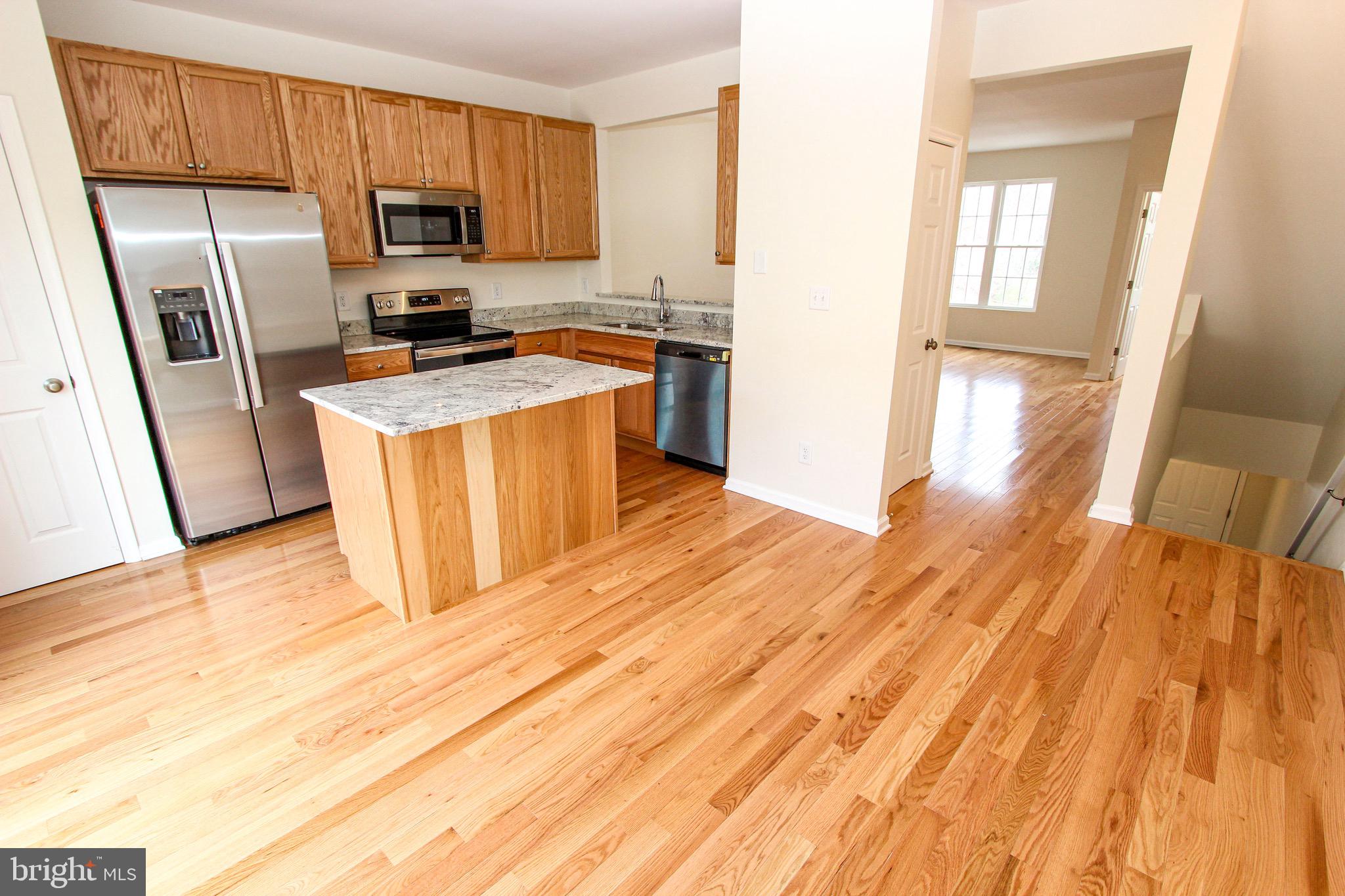 4 WHITETAIL WAY