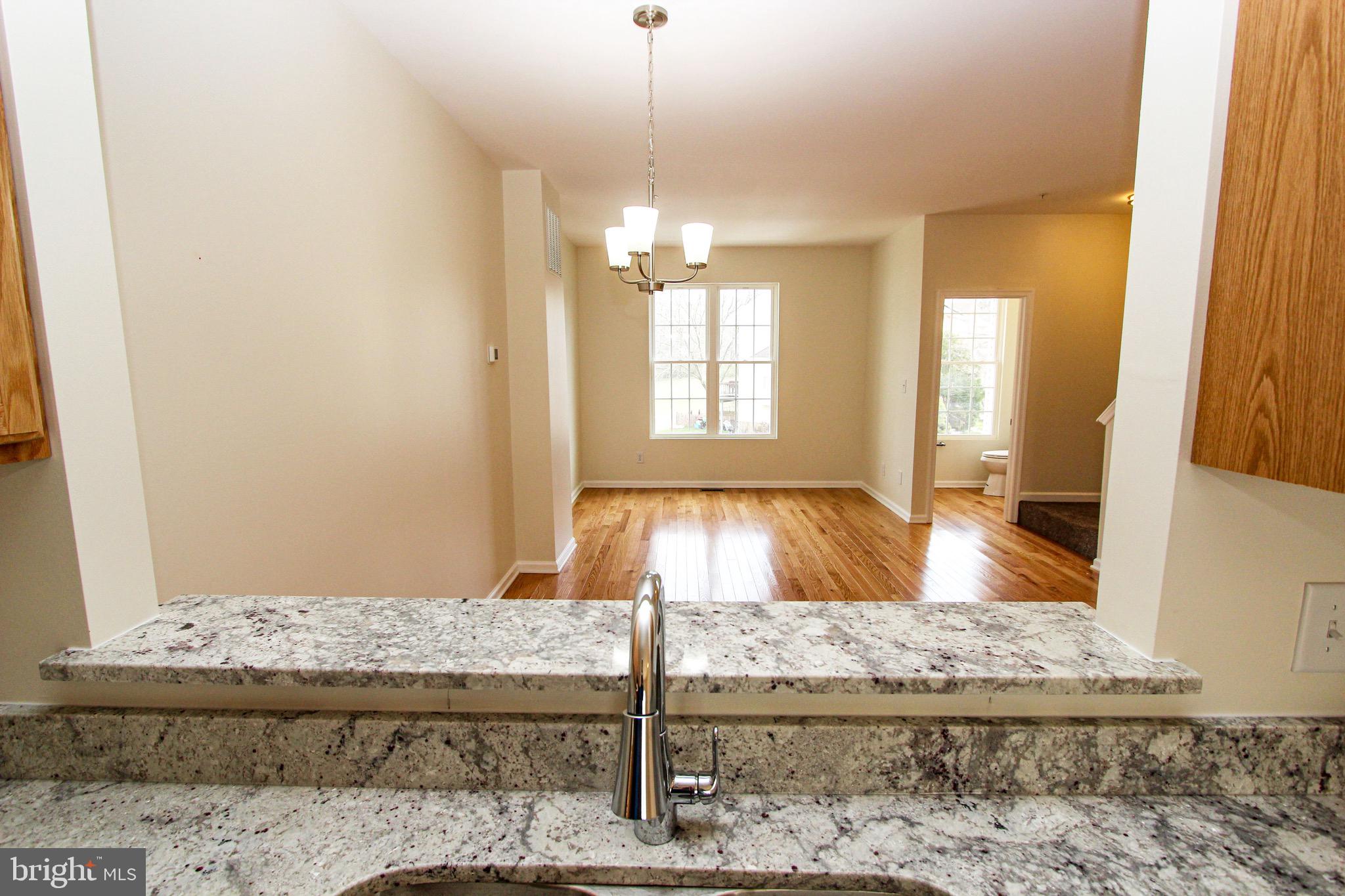 4 WHITETAIL WAY