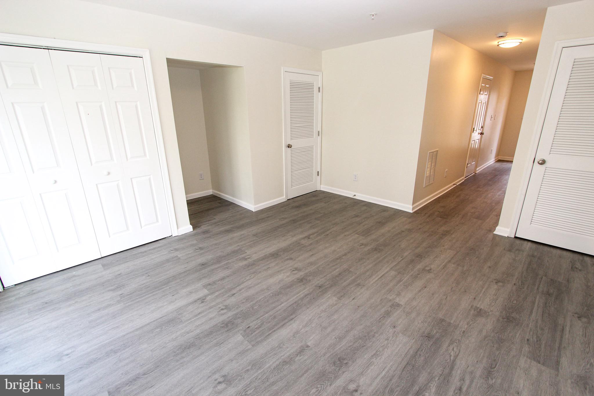 4 WHITETAIL WAY