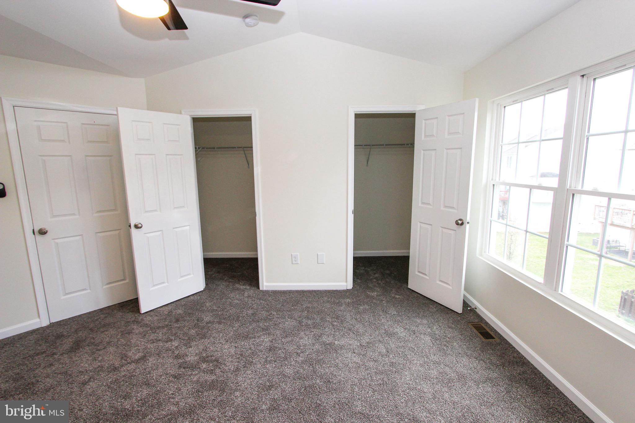 4 WHITETAIL WAY