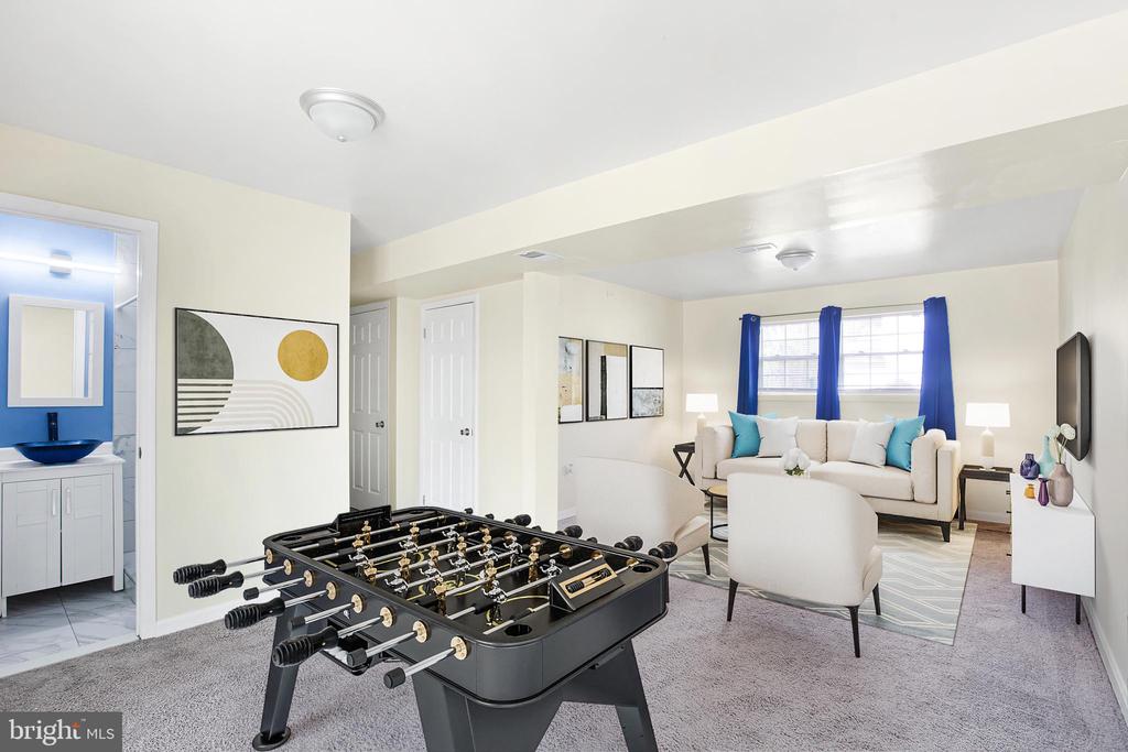 5308 FLAGFISH COURT