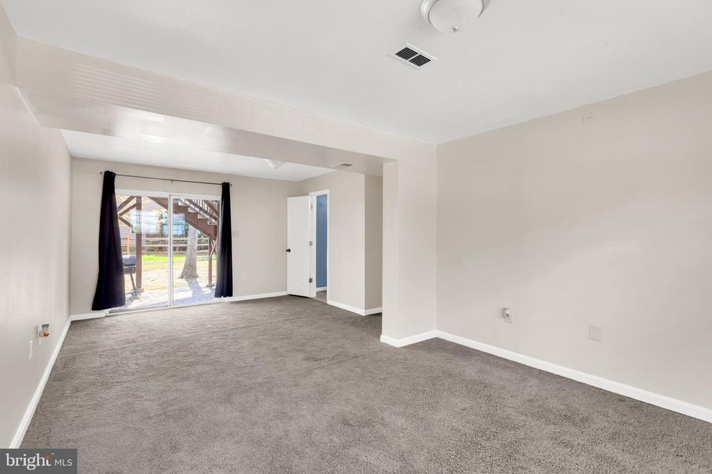 5308 FLAGFISH COURT