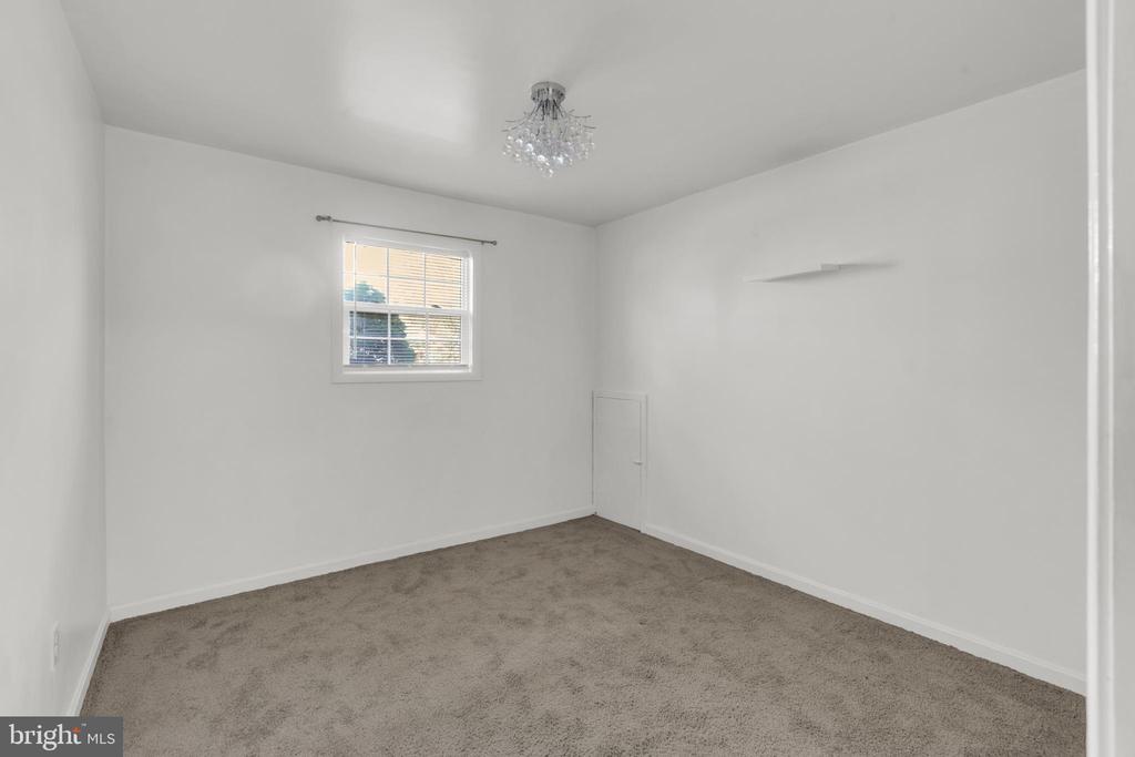 5308 FLAGFISH COURT