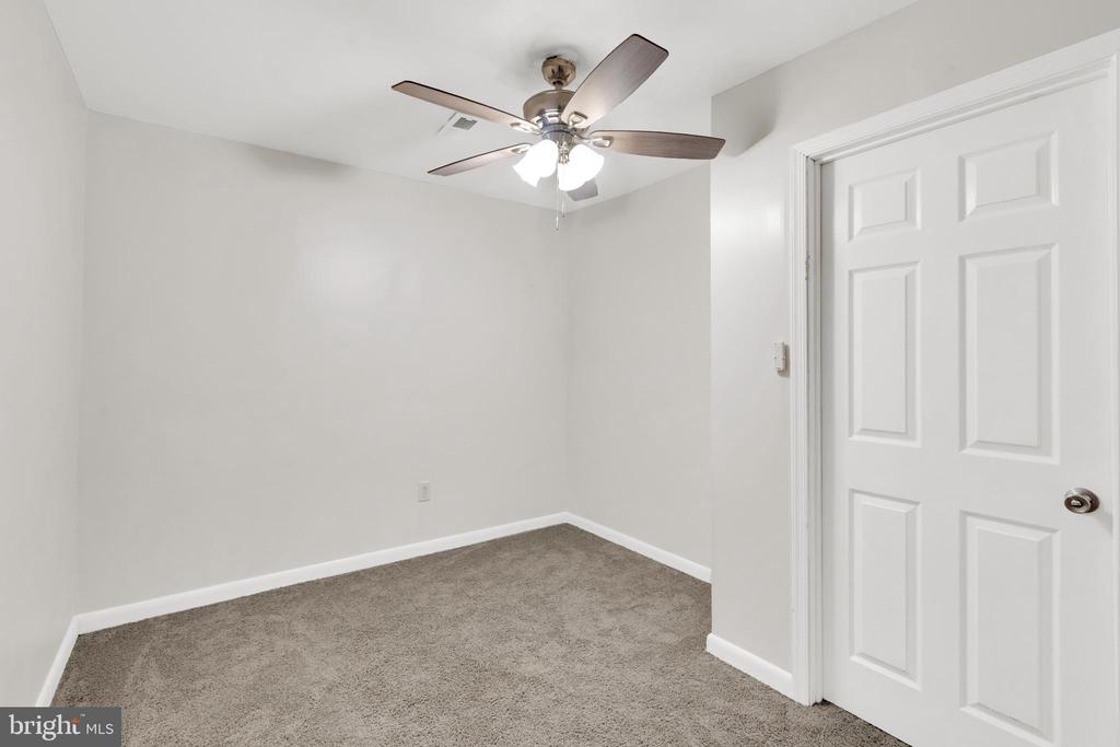 5308 FLAGFISH COURT