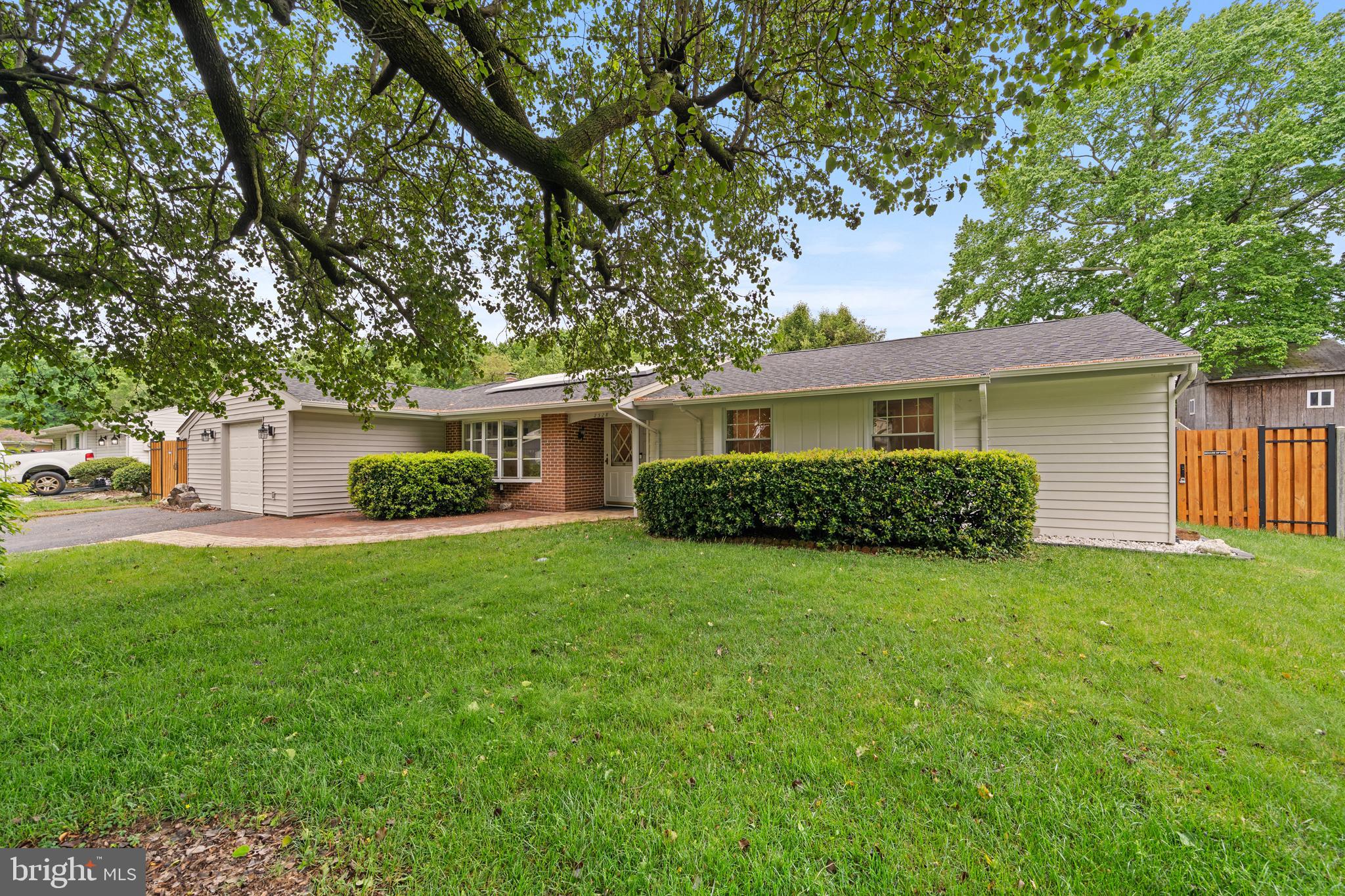 2528 LISA DRIVE