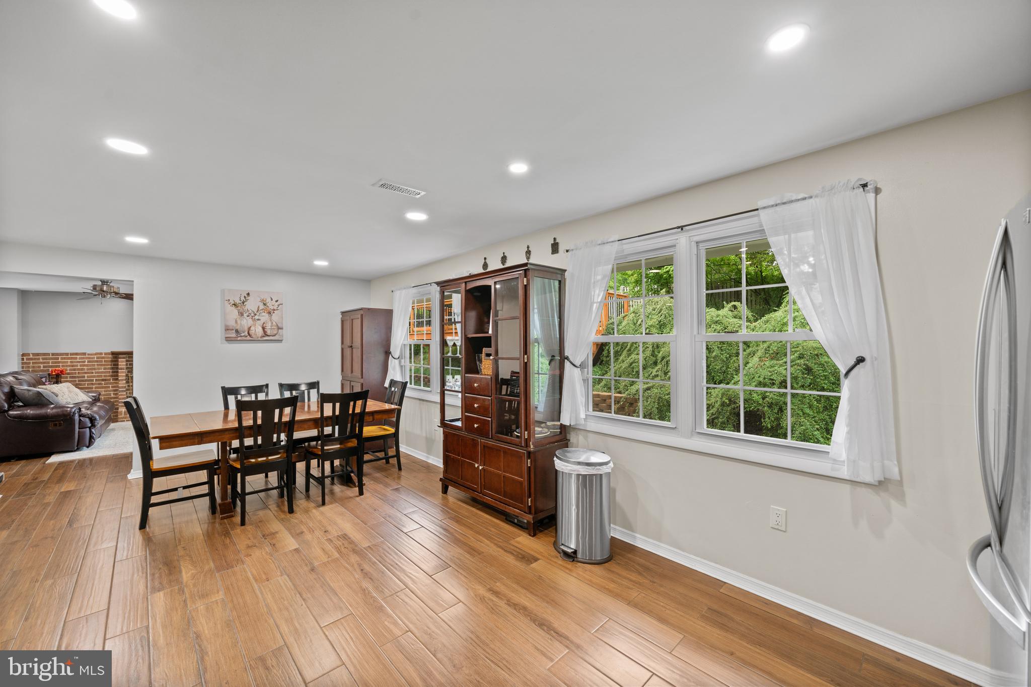 2528 LISA DRIVE