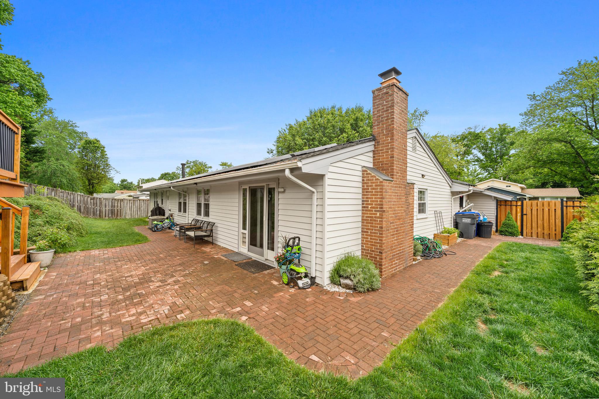 2528 LISA DRIVE