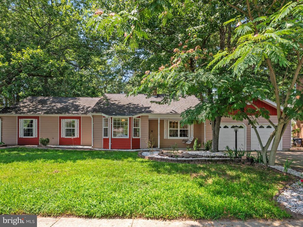 3570 PINE CONE CIRCLE