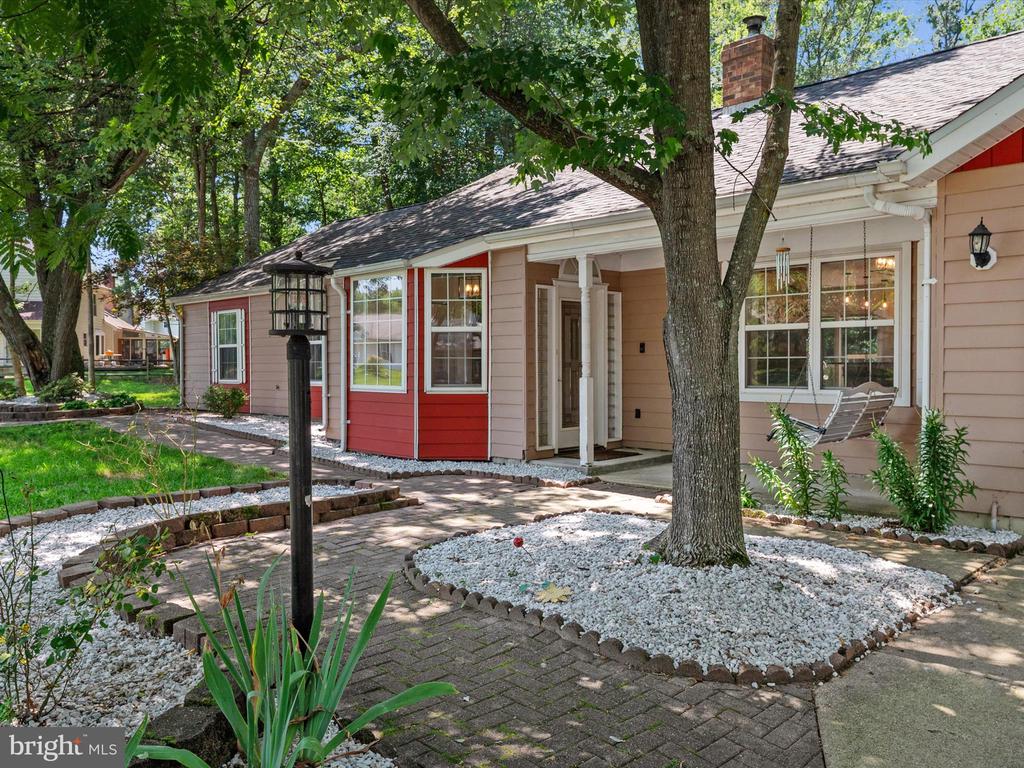 3570 PINE CONE CIRCLE