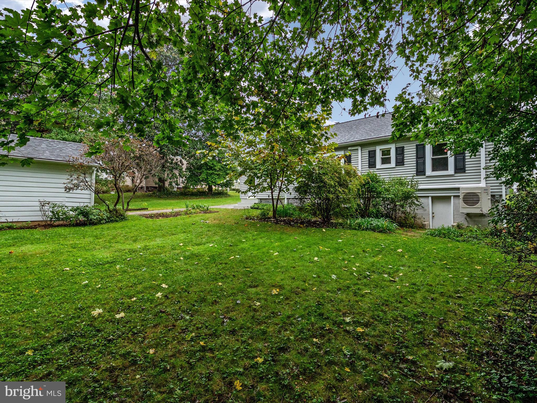 733 CENTRAL AVENUE