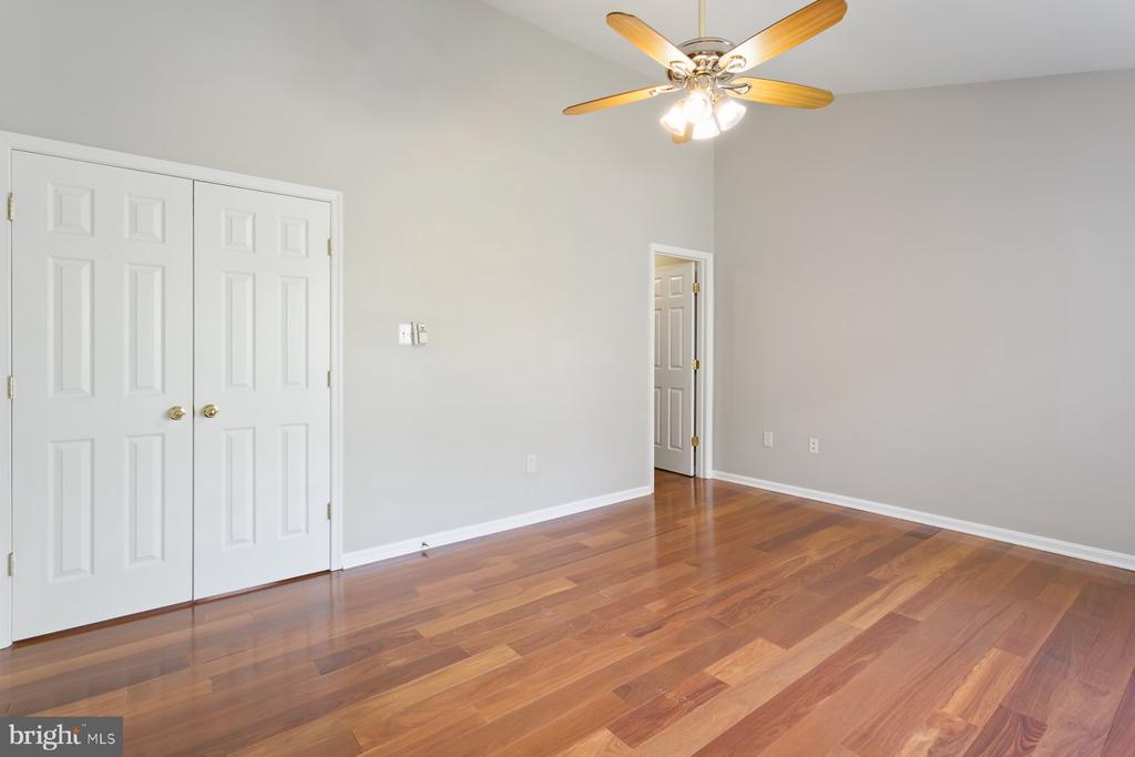 3742 HOPE COMMONS CIRCLE