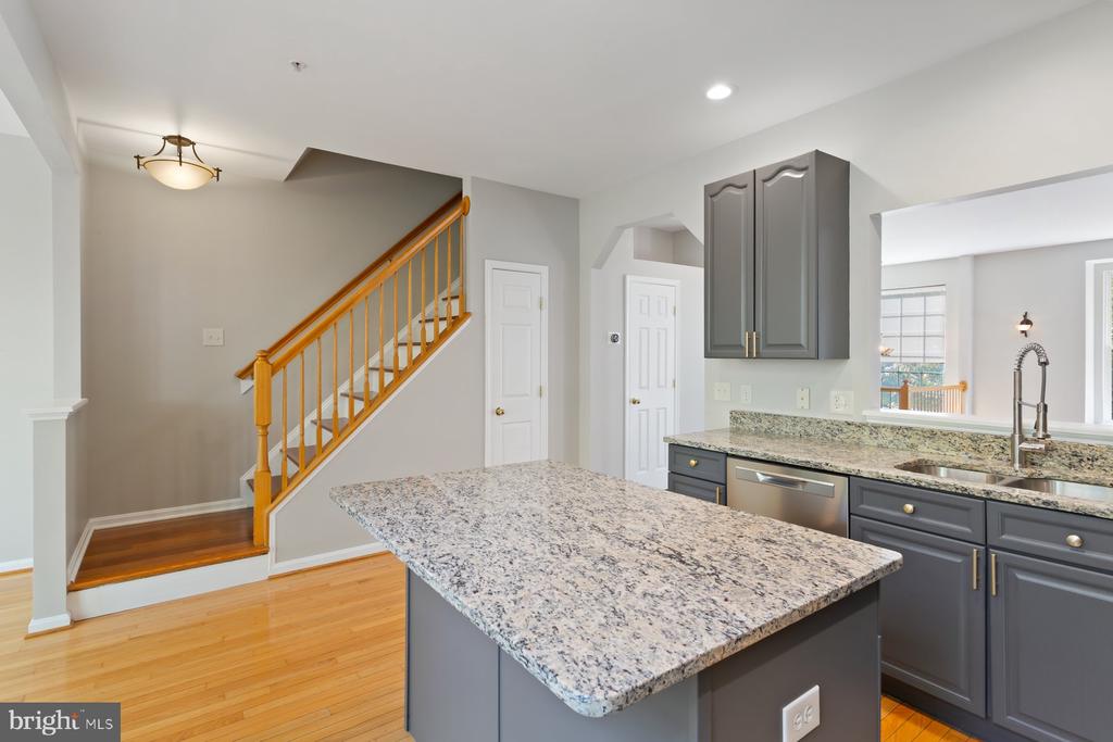 3742 HOPE COMMONS CIRCLE