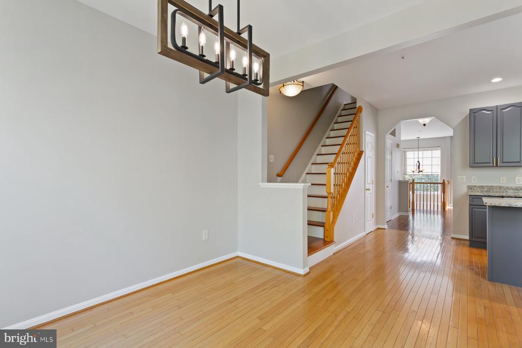 3742 HOPE COMMONS CIRCLE
