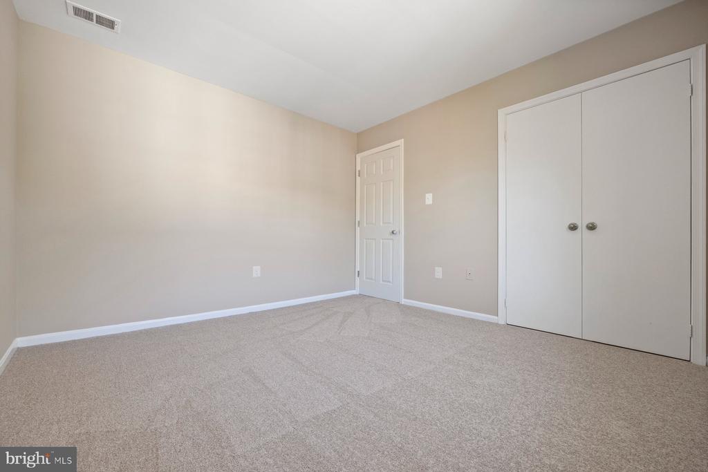 11014 BUSHWOOD WAY