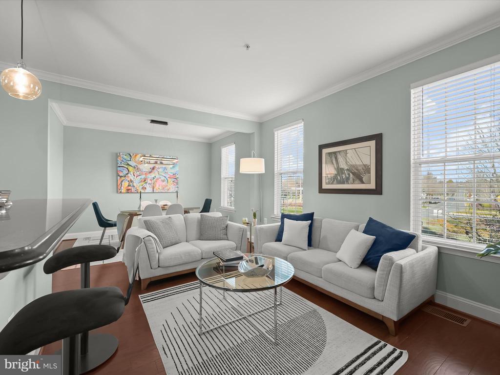 7658 MAPLE LAWN BOULEVARD Unit: 29