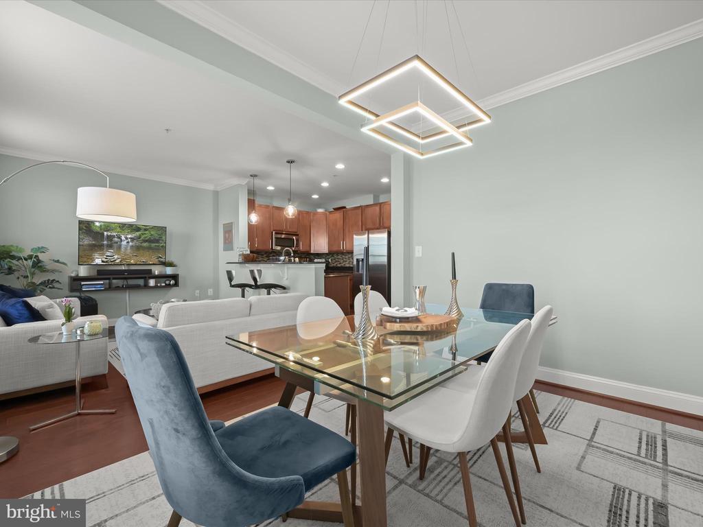 7658 MAPLE LAWN BOULEVARD Unit: 29