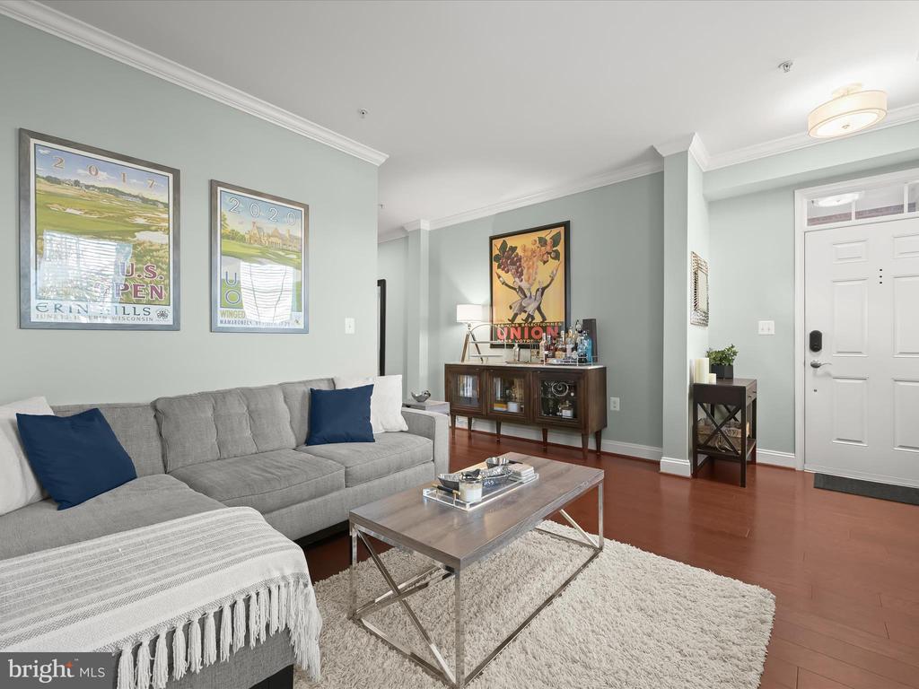 7658 MAPLE LAWN BOULEVARD Unit: 29