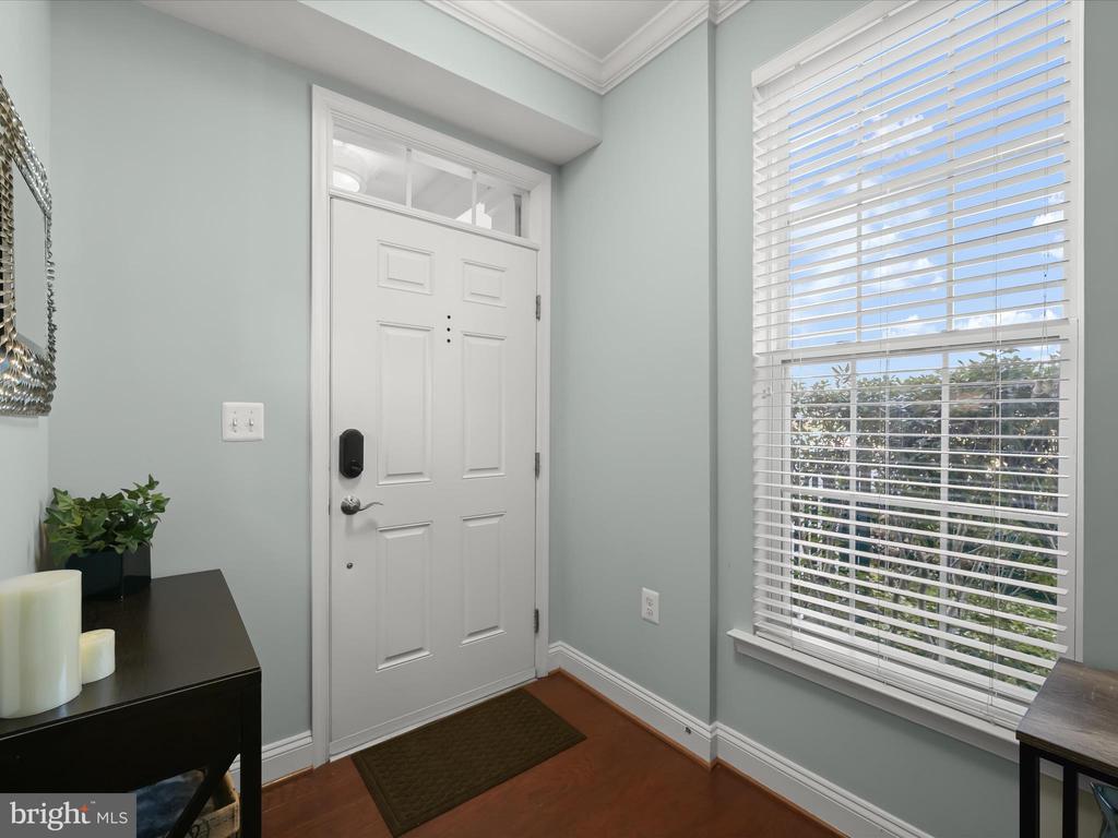 7658 MAPLE LAWN BOULEVARD Unit: 29