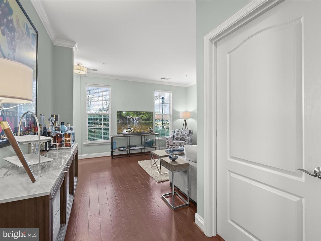 7658 MAPLE LAWN BOULEVARD Unit: 29