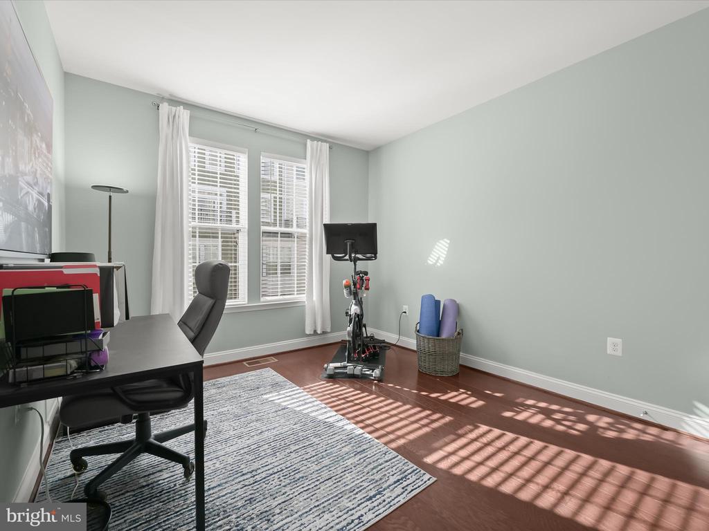 7658 MAPLE LAWN BOULEVARD Unit: 29