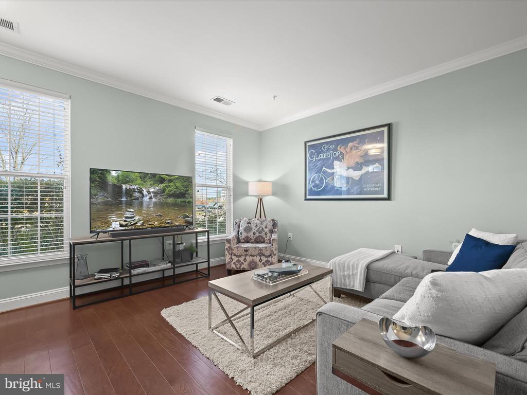 7658 MAPLE LAWN BOULEVARD Unit: 29