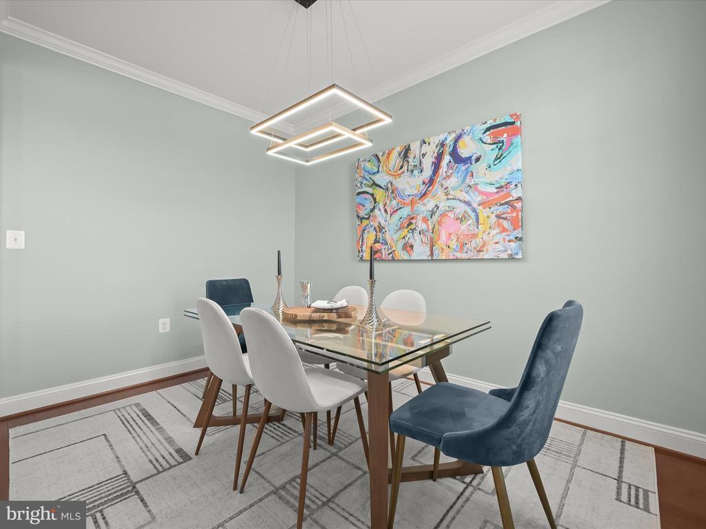 7658 MAPLE LAWN BOULEVARD Unit: 29