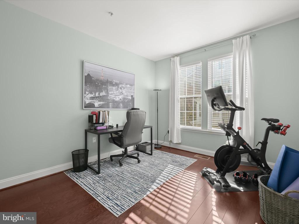 7658 MAPLE LAWN BOULEVARD Unit: 29