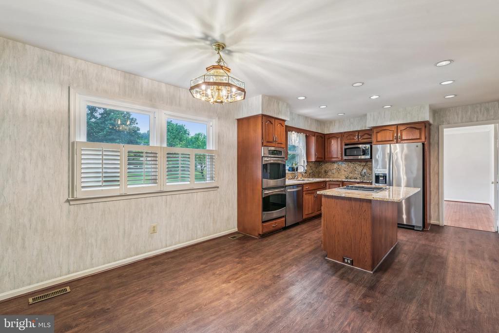 5412 HARRIS FARM LANE