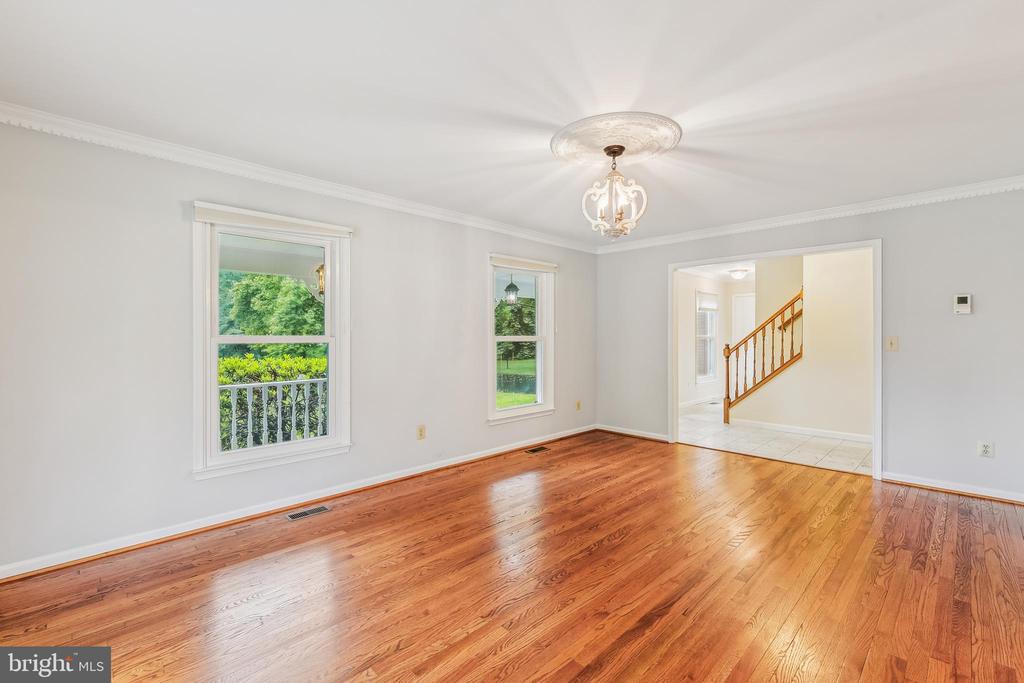 5412 HARRIS FARM LANE
