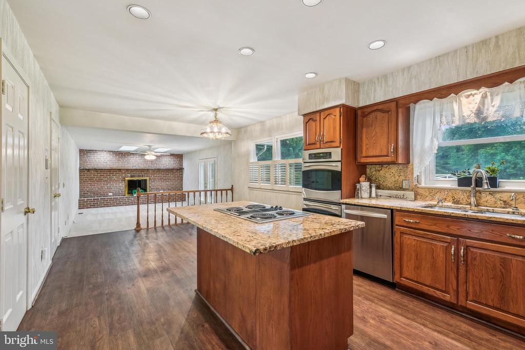 5412 HARRIS FARM LANE