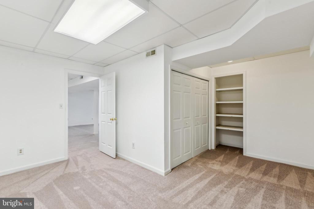 5412 HARRIS FARM LANE