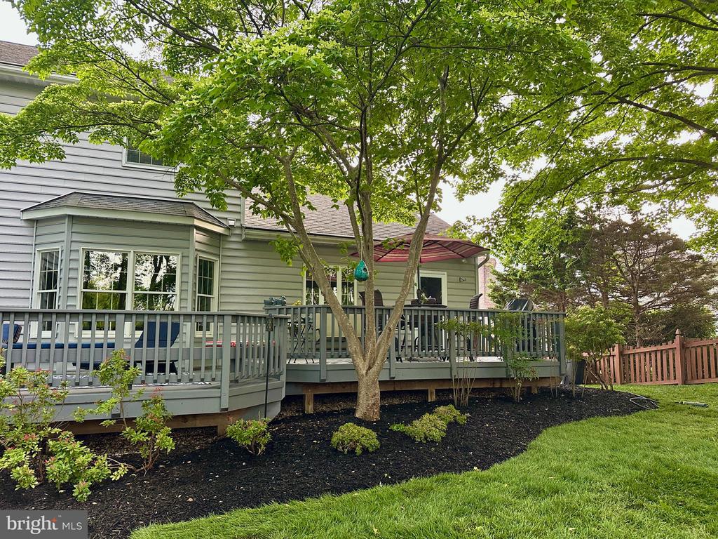 3308 ROYAL OAK COURT