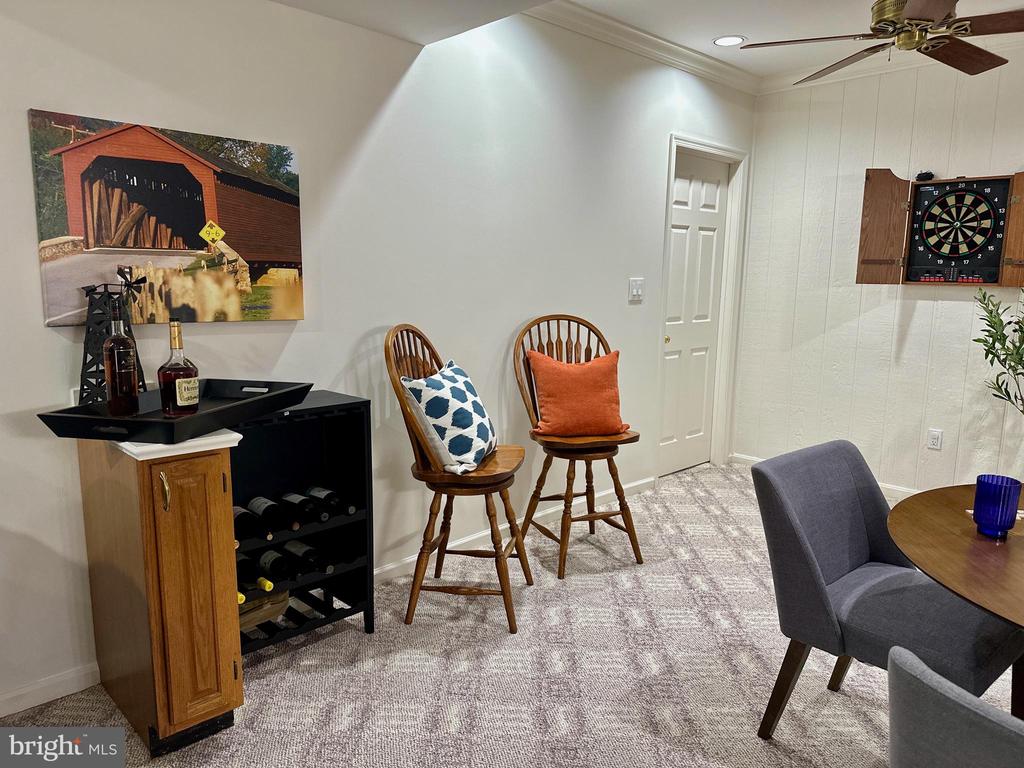 3308 ROYAL OAK COURT