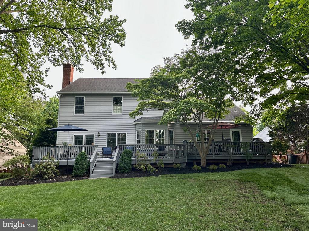 3308 ROYAL OAK COURT