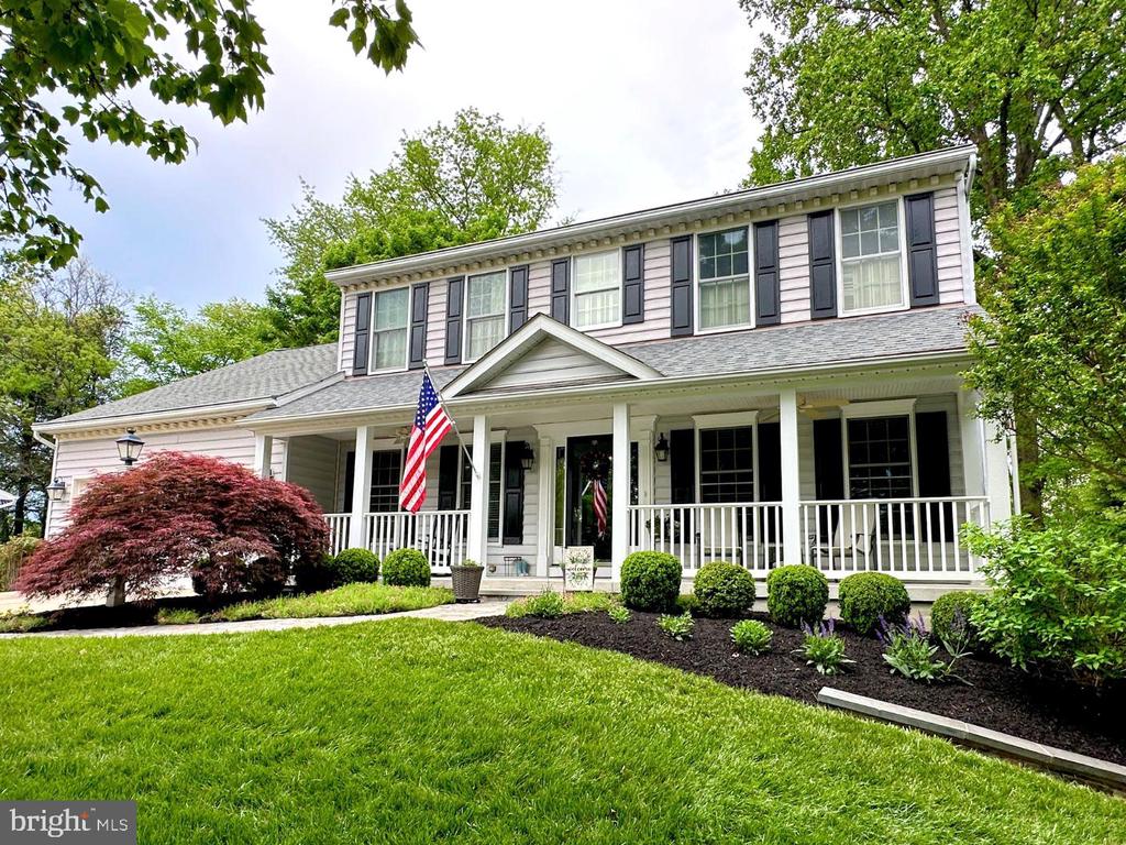 3308 ROYAL OAK COURT