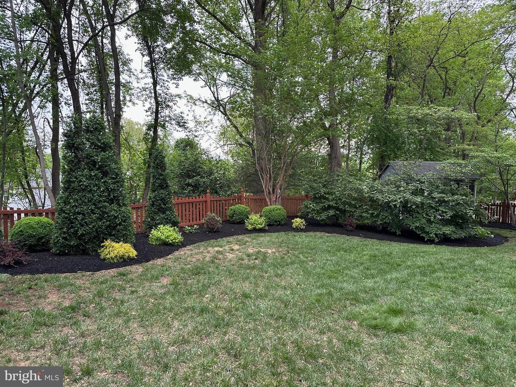 3308 ROYAL OAK COURT