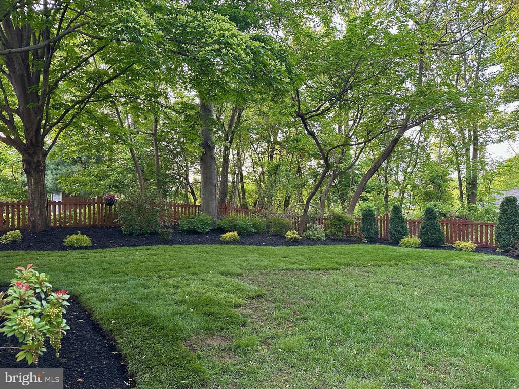3308 ROYAL OAK COURT