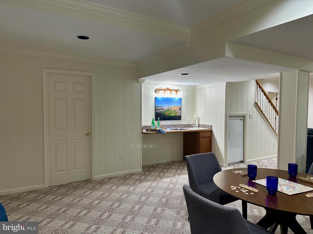 3308 ROYAL OAK COURT