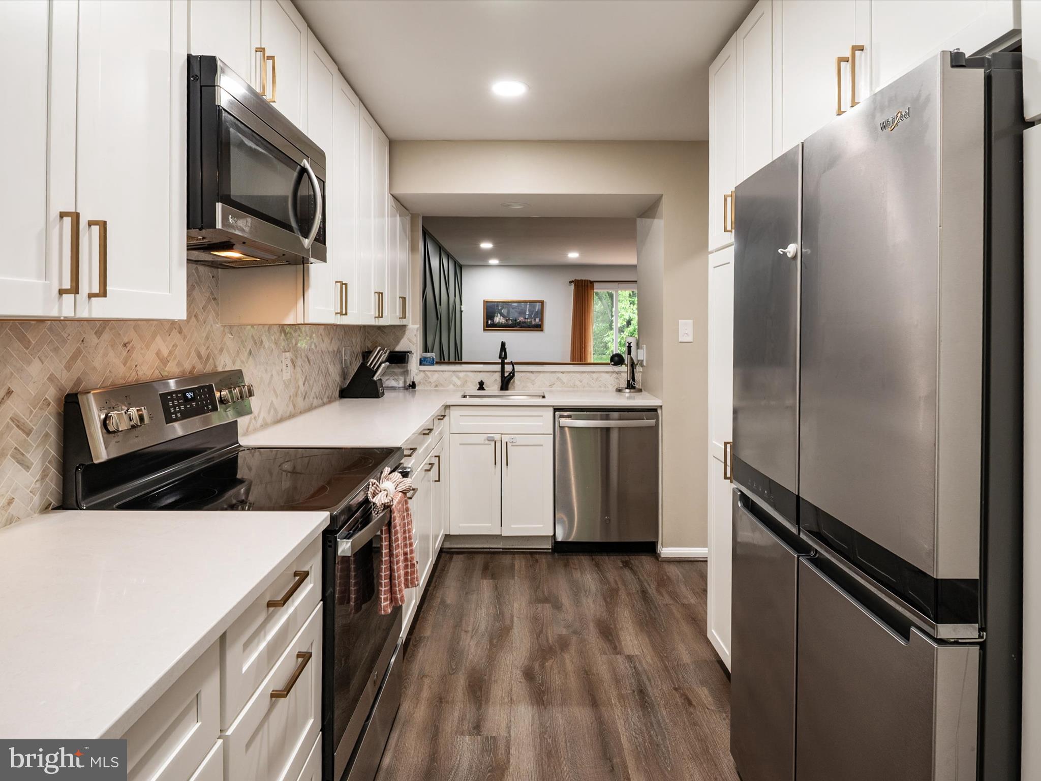 5177 COLUMBIA ROAD