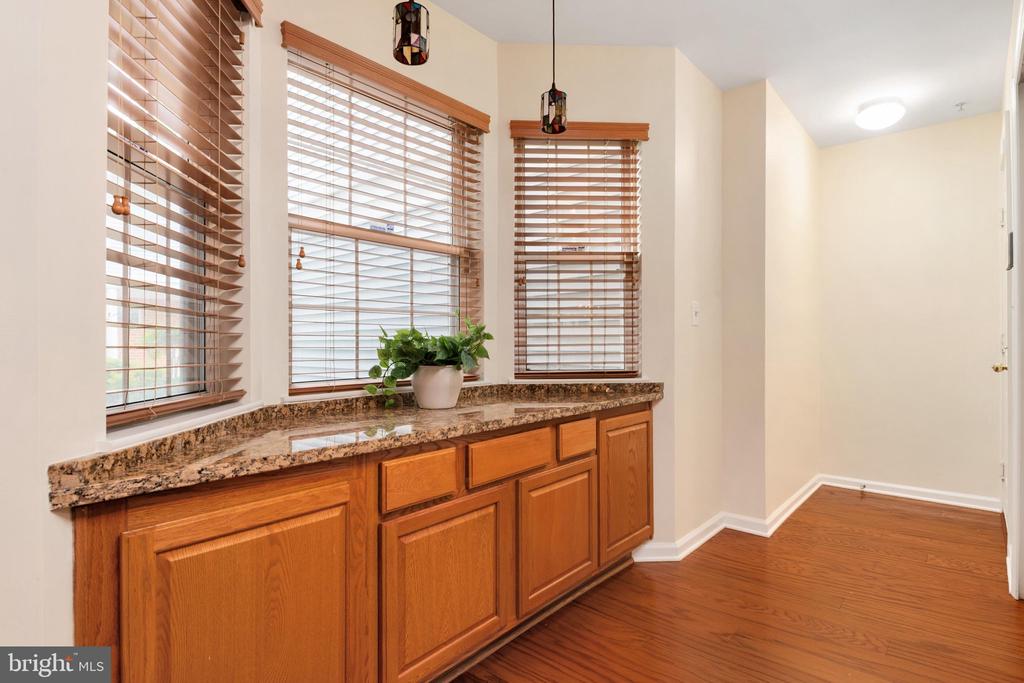 5824 WYNDHAM CIRCLE Unit: 102-C