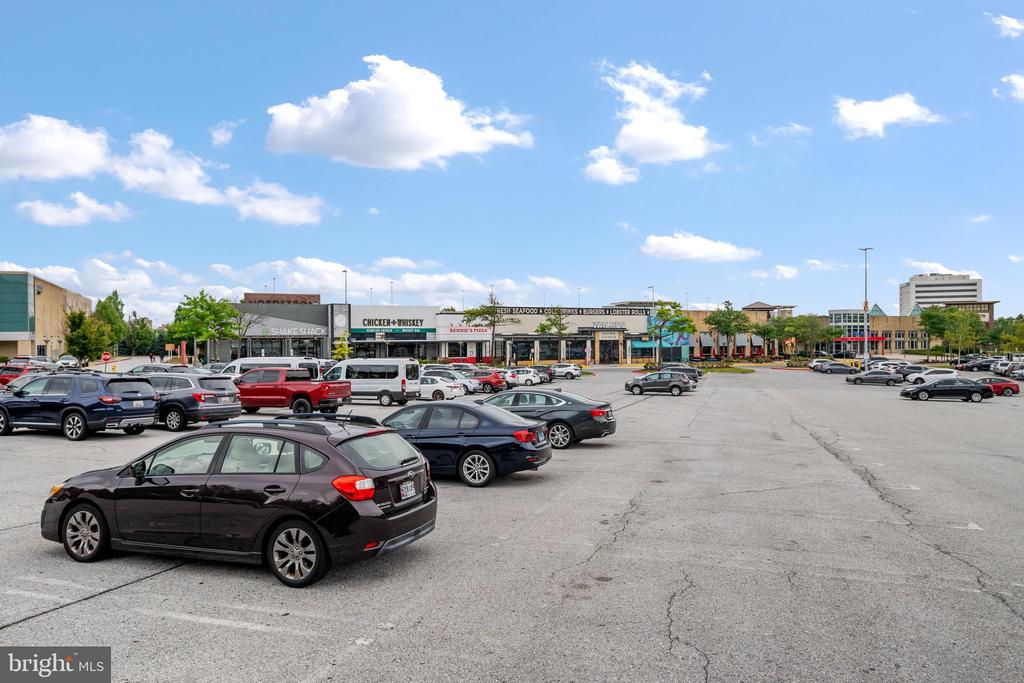 5824 WYNDHAM CIRCLE Unit: 102-C
