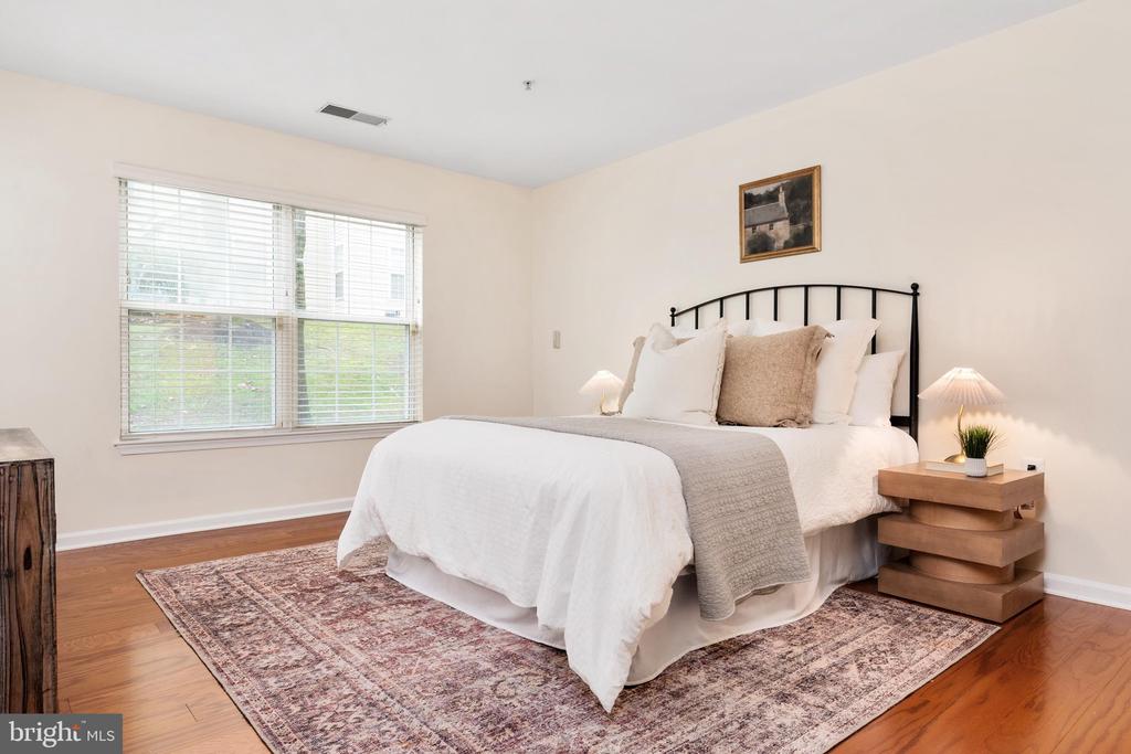 5824 WYNDHAM CIRCLE Unit: 102-C