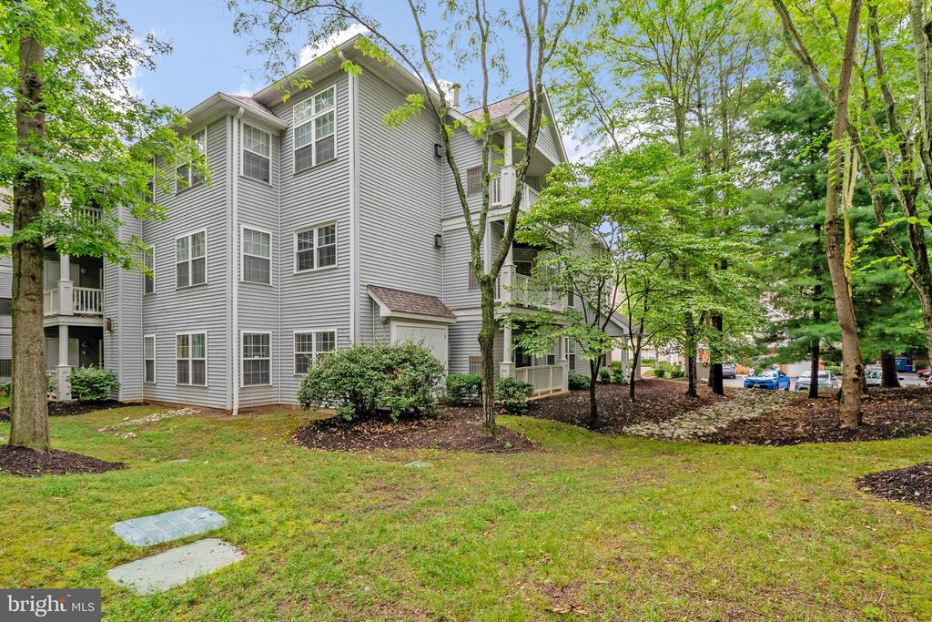 5824 WYNDHAM CIRCLE Unit: 102-C