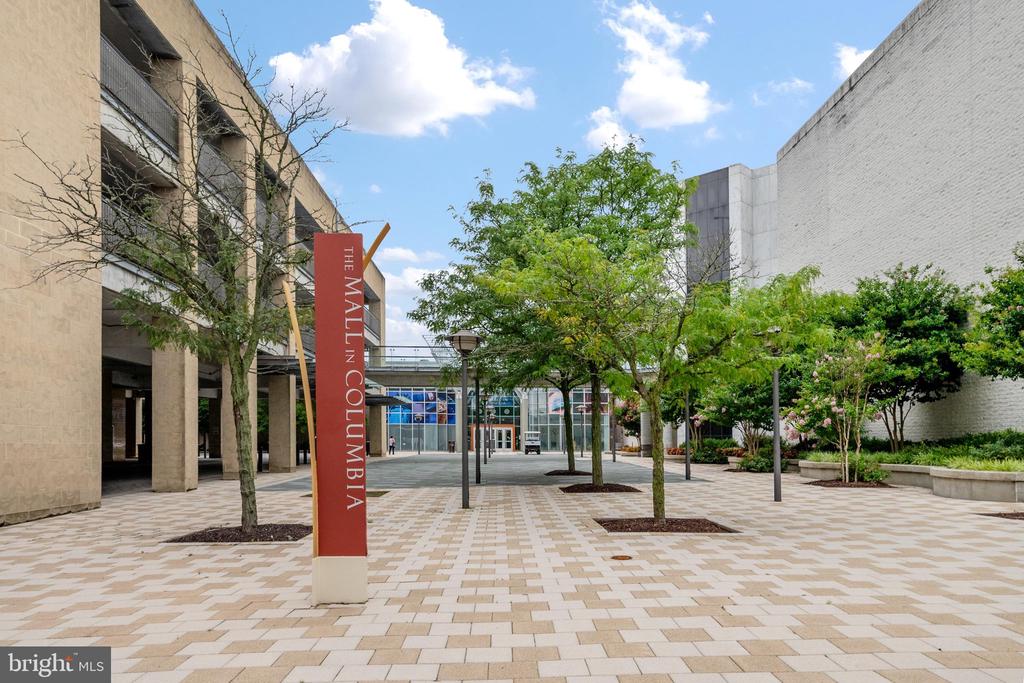 5824 WYNDHAM CIRCLE Unit: 102-C