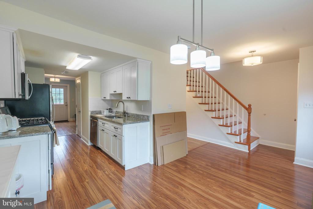 5776 YELLOWROSE COURT