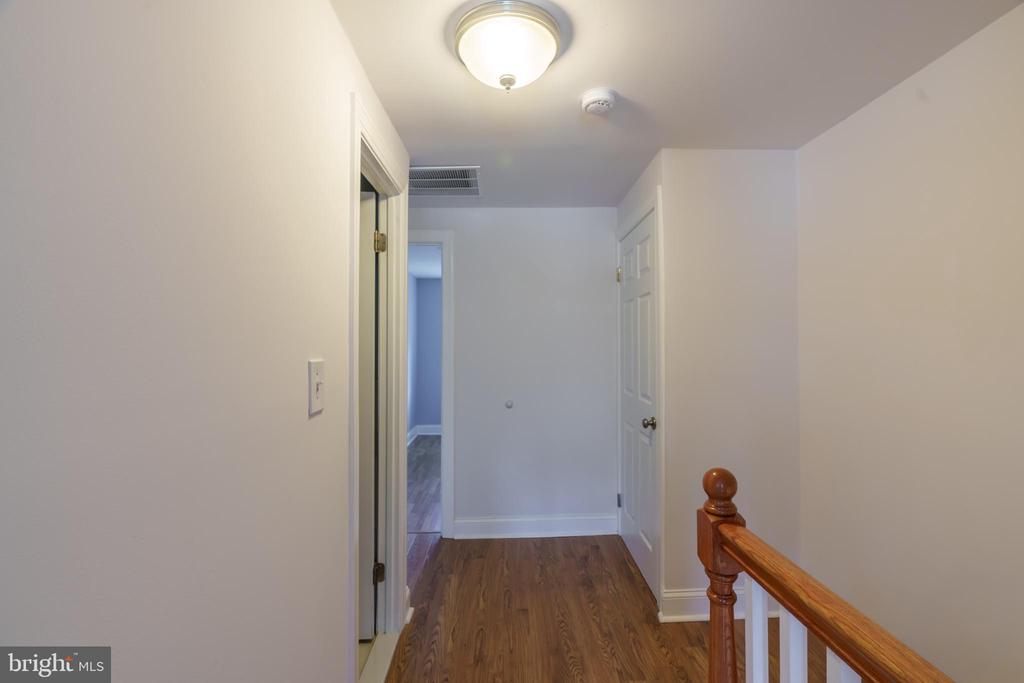 5776 YELLOWROSE COURT