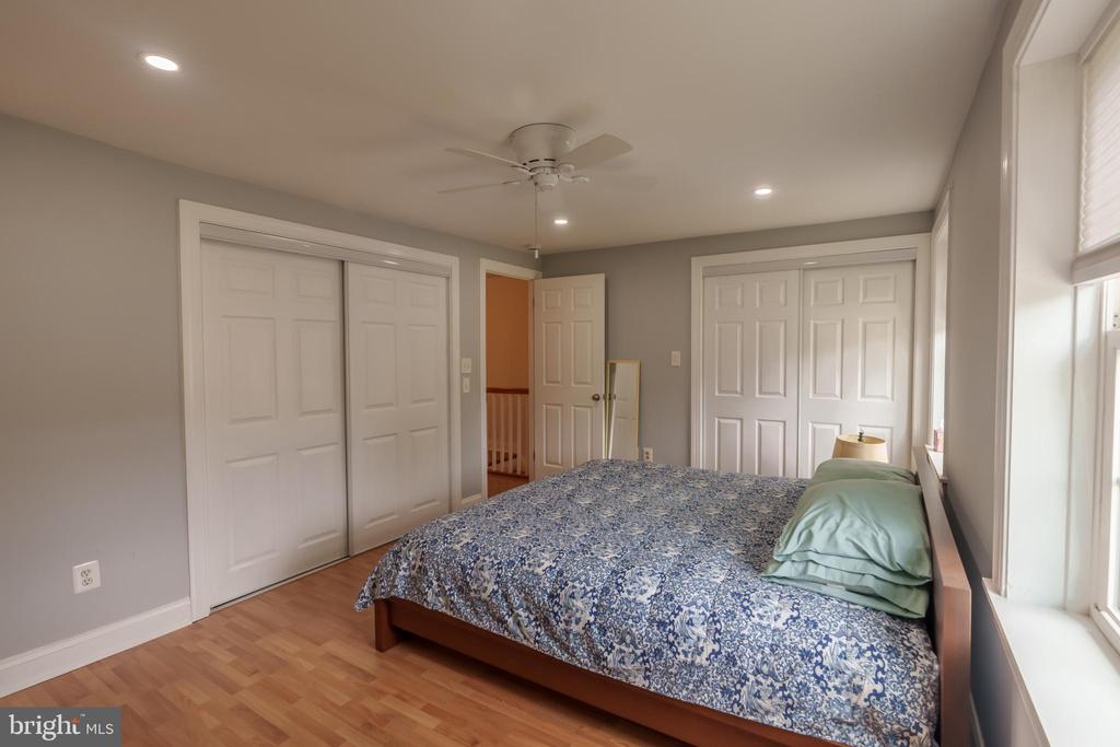 5776 YELLOWROSE COURT