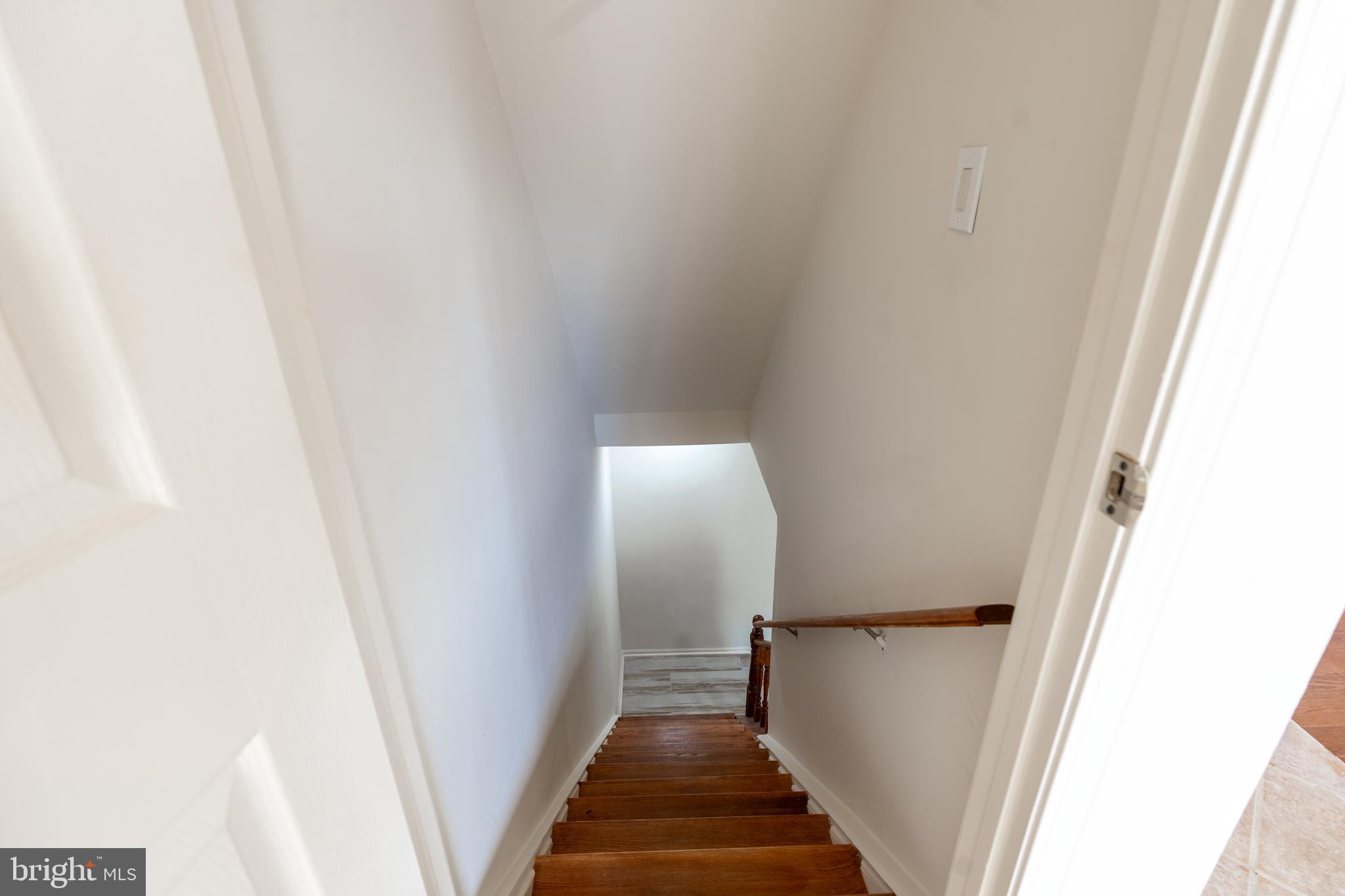 3713 CASTLE TERRACE 123-16